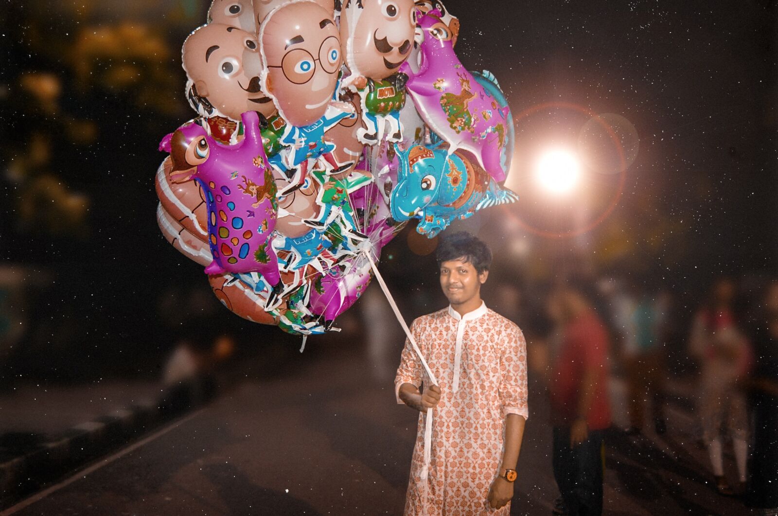 Nikon D40 sample photo. Balloon, nightfall, bollywood photography
