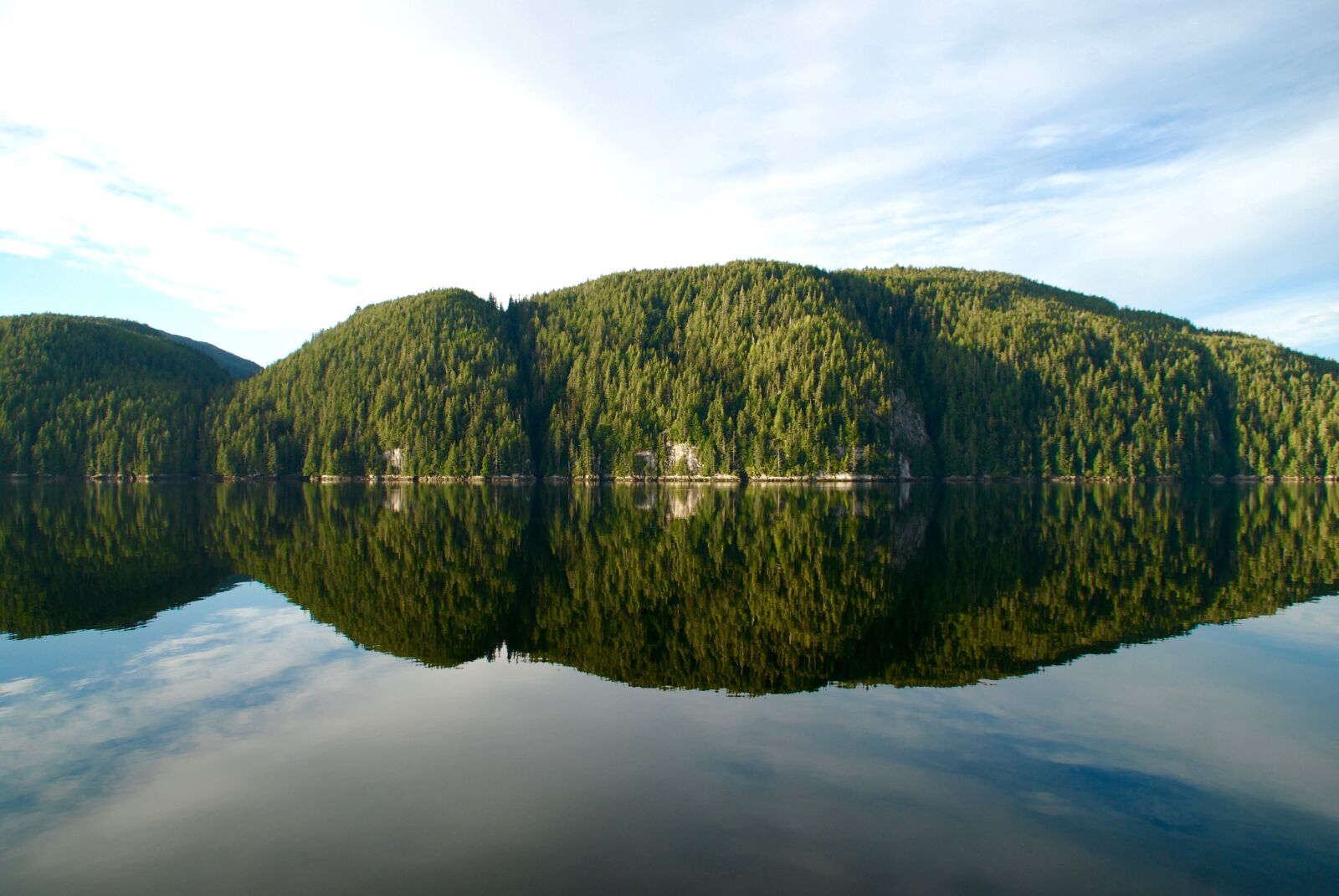 Nikon D60 sample photo. Canada, sea, mirroring photography