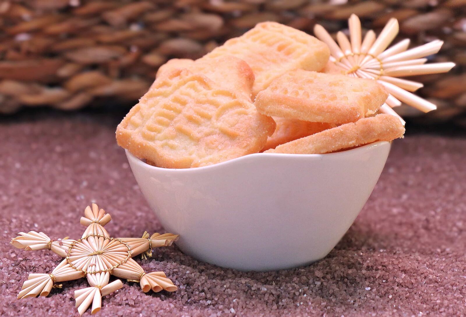 Canon EOS 550D (EOS Rebel T2i / EOS Kiss X4) sample photo. Food, biscuits, food, delicious photography