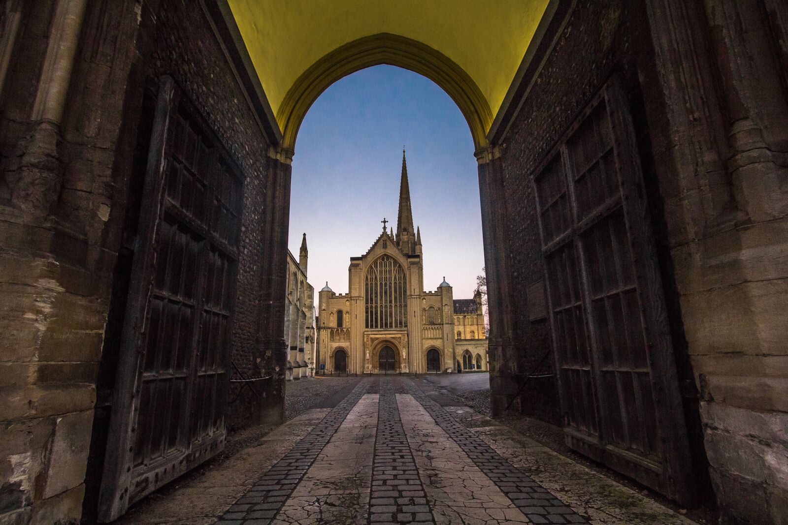 Canon EOS 60D sample photo. Cathedral, church, monument photography