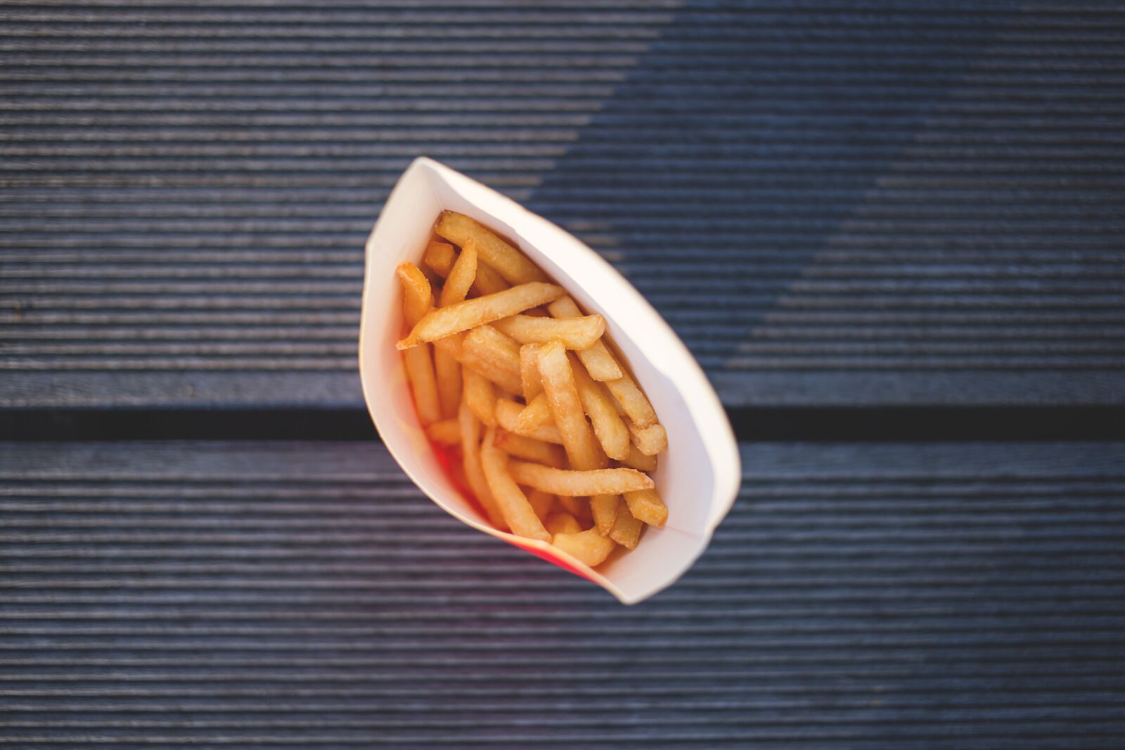 Canon EF 40mm F2.8 STM sample photo. Close-up, deep fried, food photography