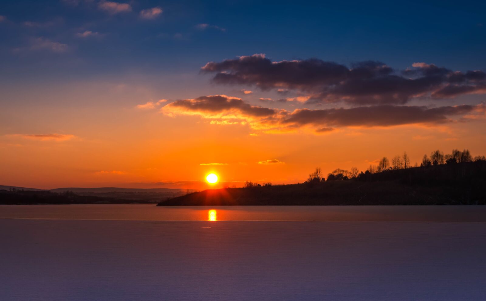 Canon EOS 700D (EOS Rebel T5i / EOS Kiss X7i) sample photo. Sunset, lake, twilight photography