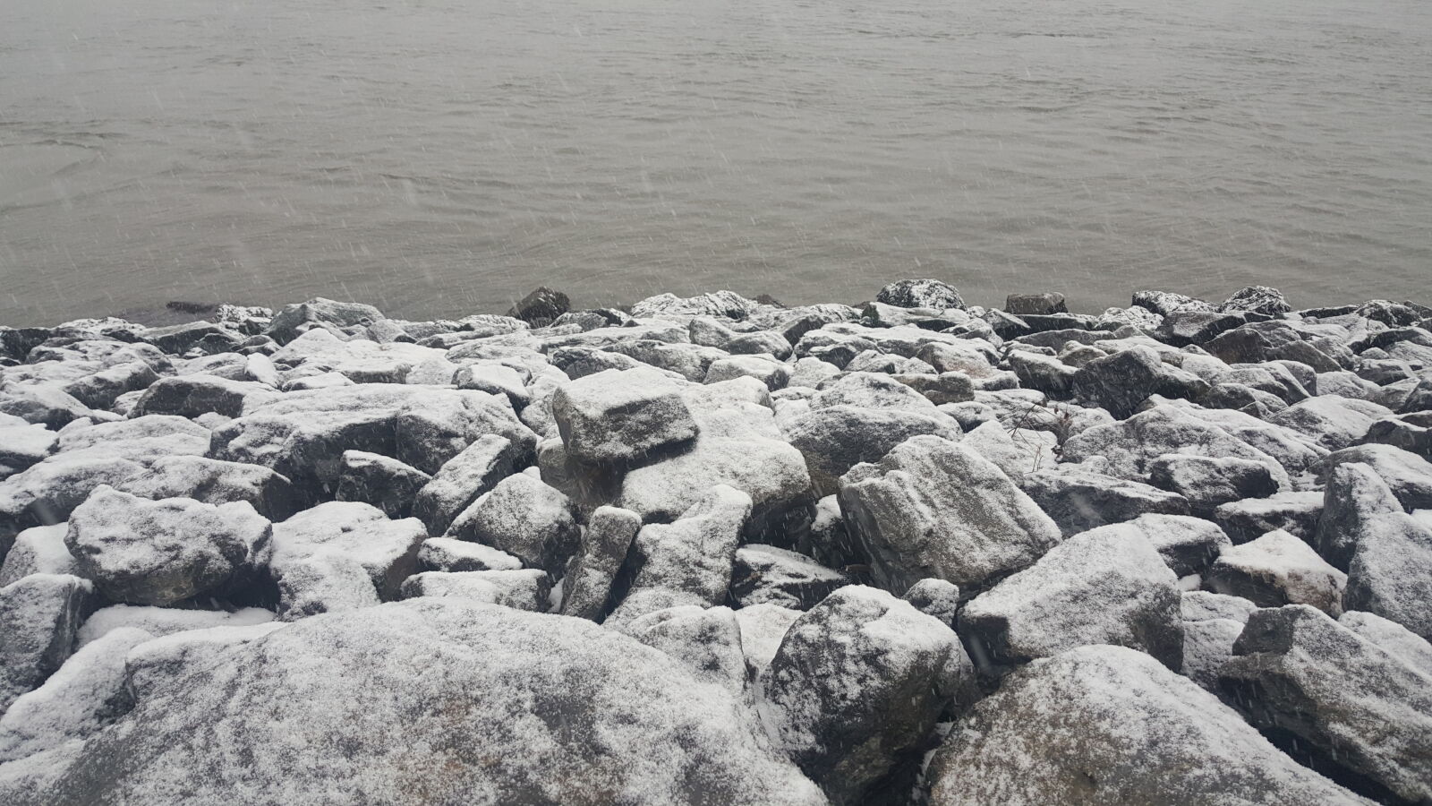 Samsung Galaxy Note5 sample photo. Calm, waters, new, york photography