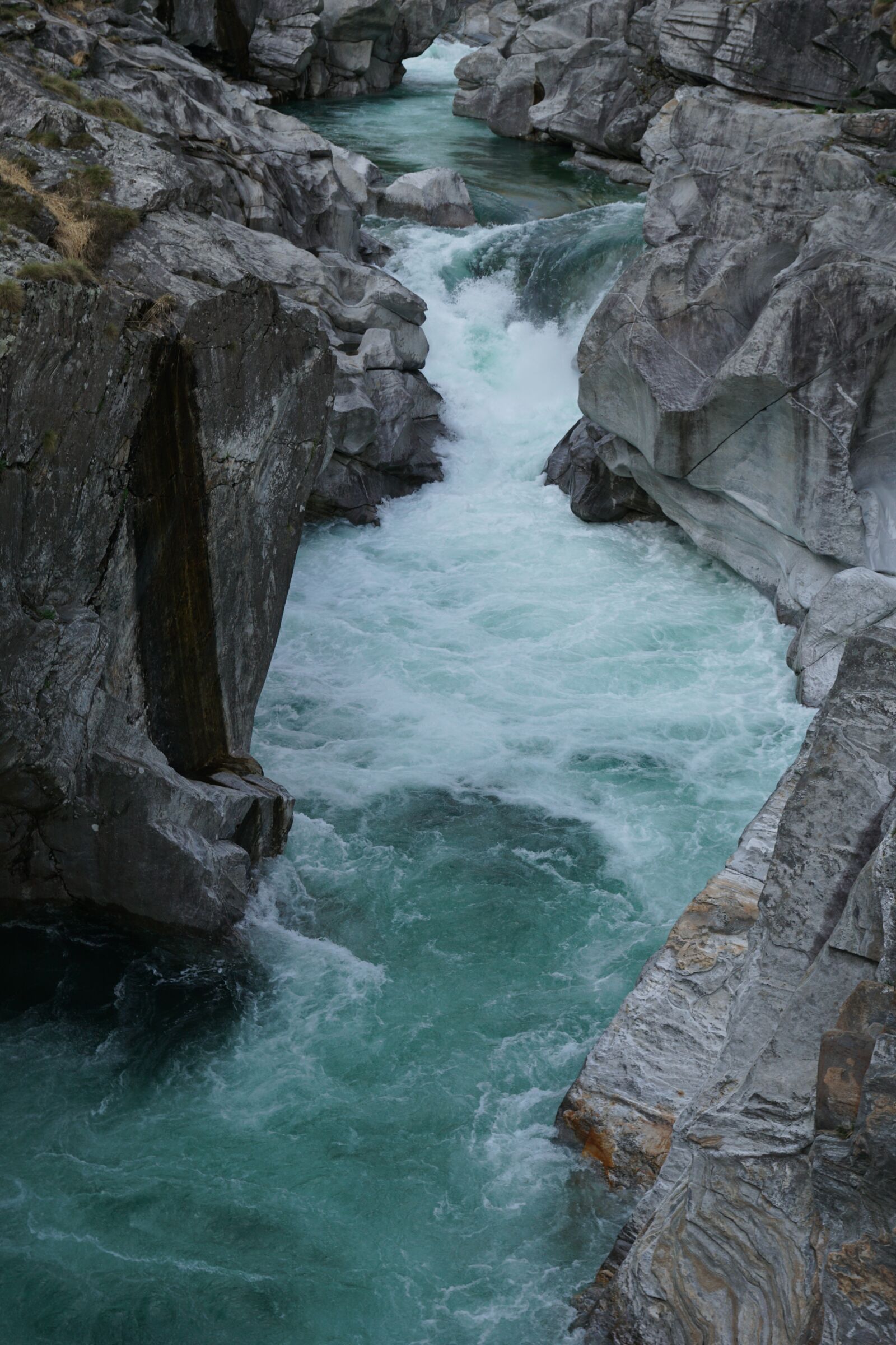 Sony ILCA-77M2 + Sony DT 16-50mm F2.8 SSM sample photo. Lake, ticino, nature photography