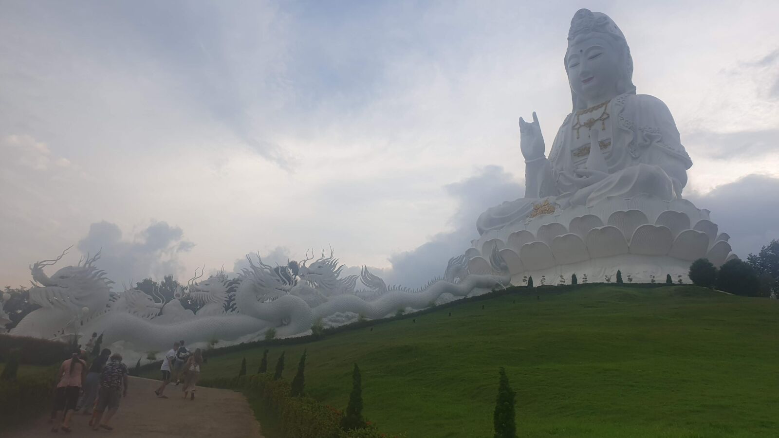 Samsung Galaxy S9+ sample photo. Buddha, white, spiritual photography