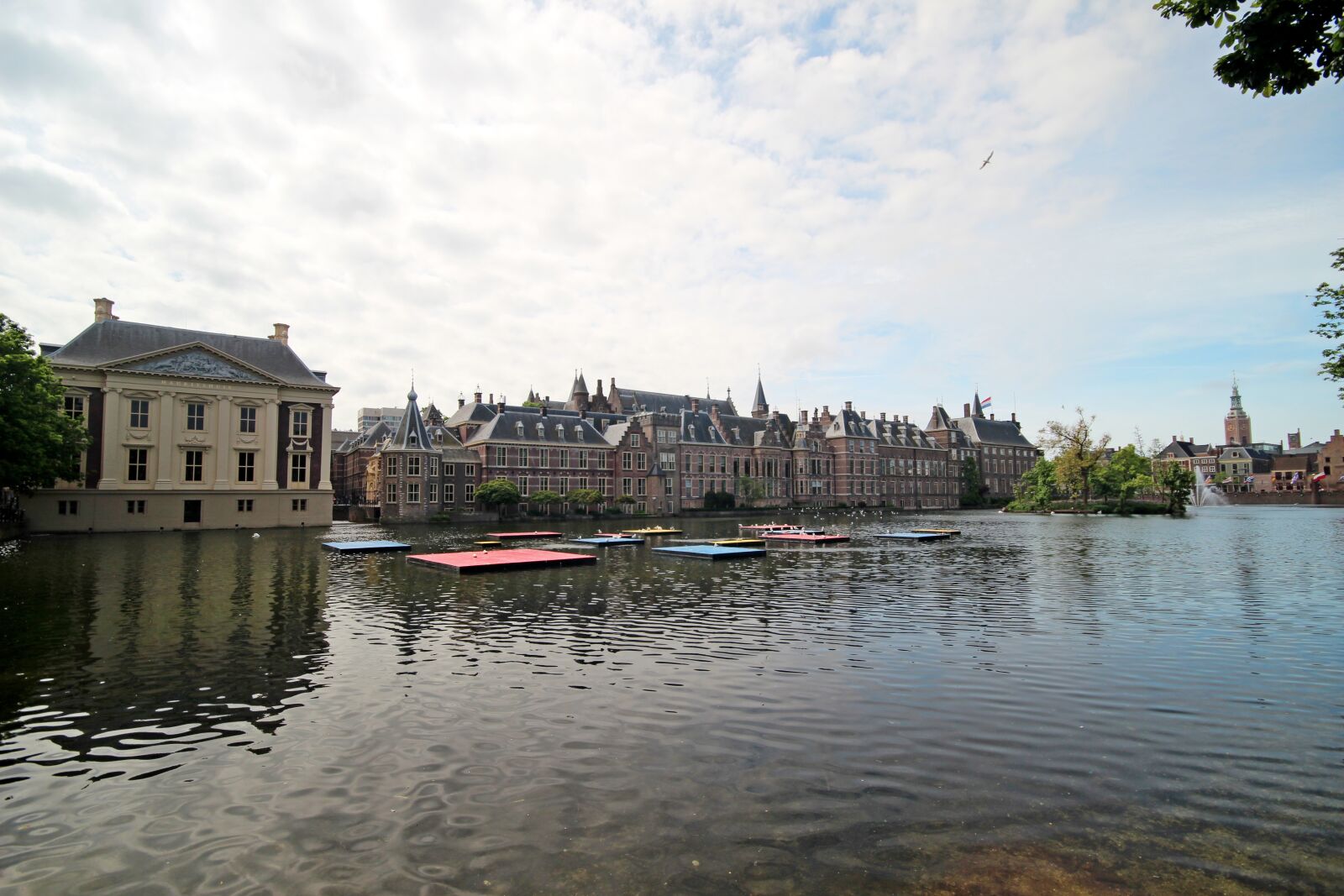 Canon EOS 600D (Rebel EOS T3i / EOS Kiss X5) sample photo. The hague, hofvijver, netherlands photography
