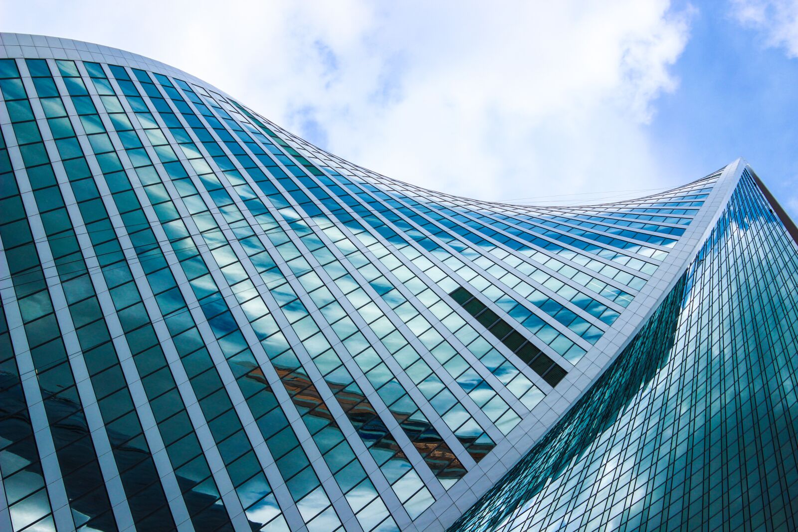 Canon EOS 600D (Rebel EOS T3i / EOS Kiss X5) sample photo. Moscow, architecture, eddy photography