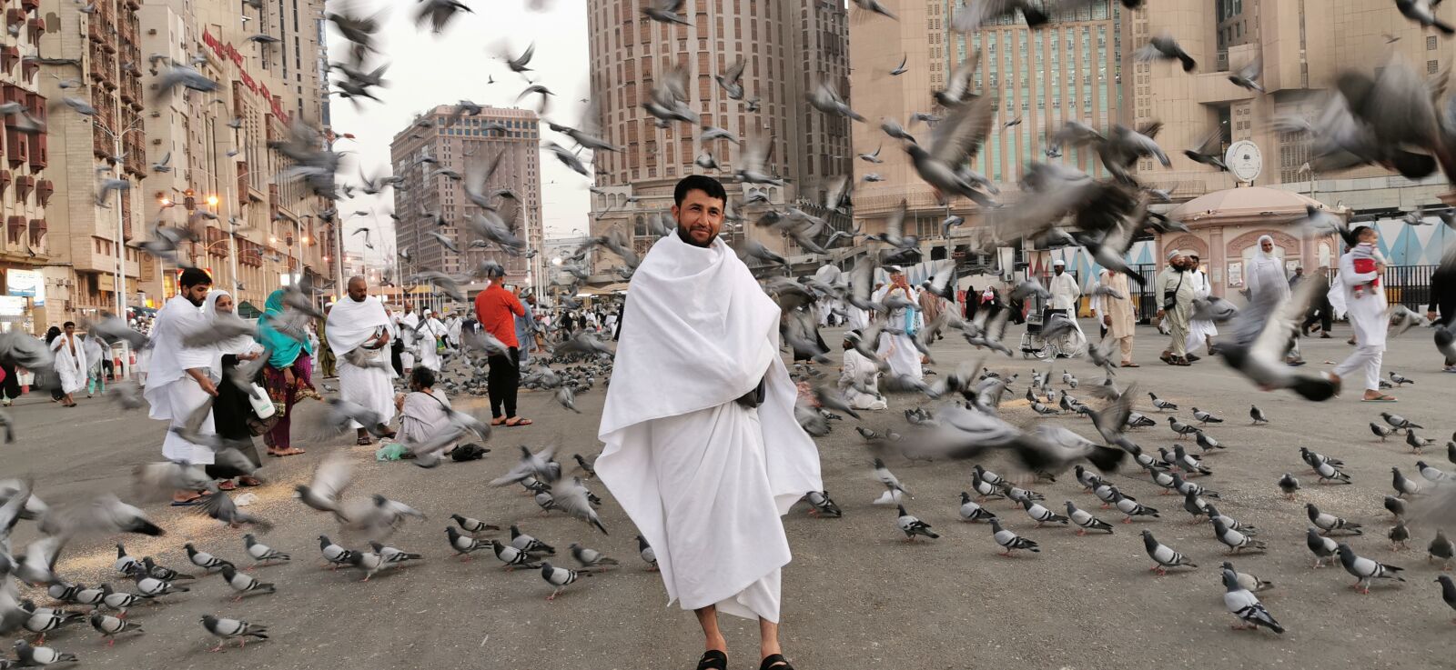 HUAWEI P30 Pro sample photo. Umrah, hajj, makkah photography