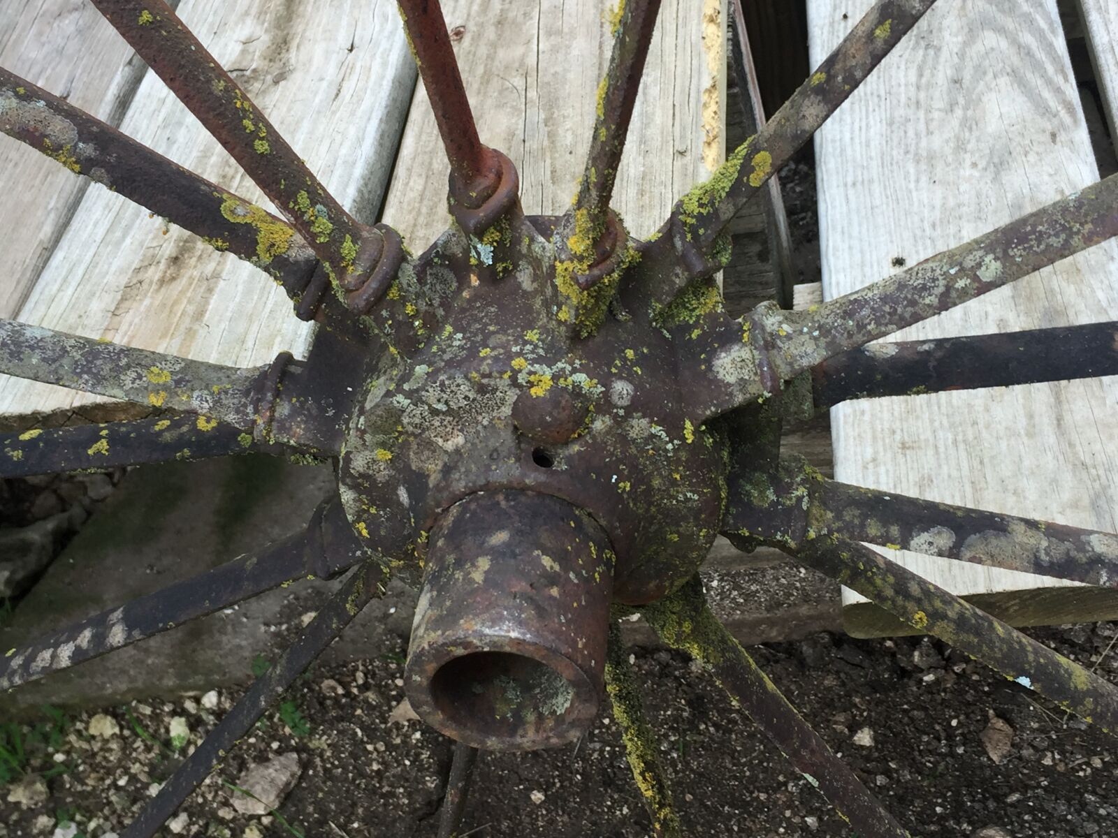 iPhone 6 back camera 4.15mm f/2.2 sample photo. Rusty, wagon, wheel photography