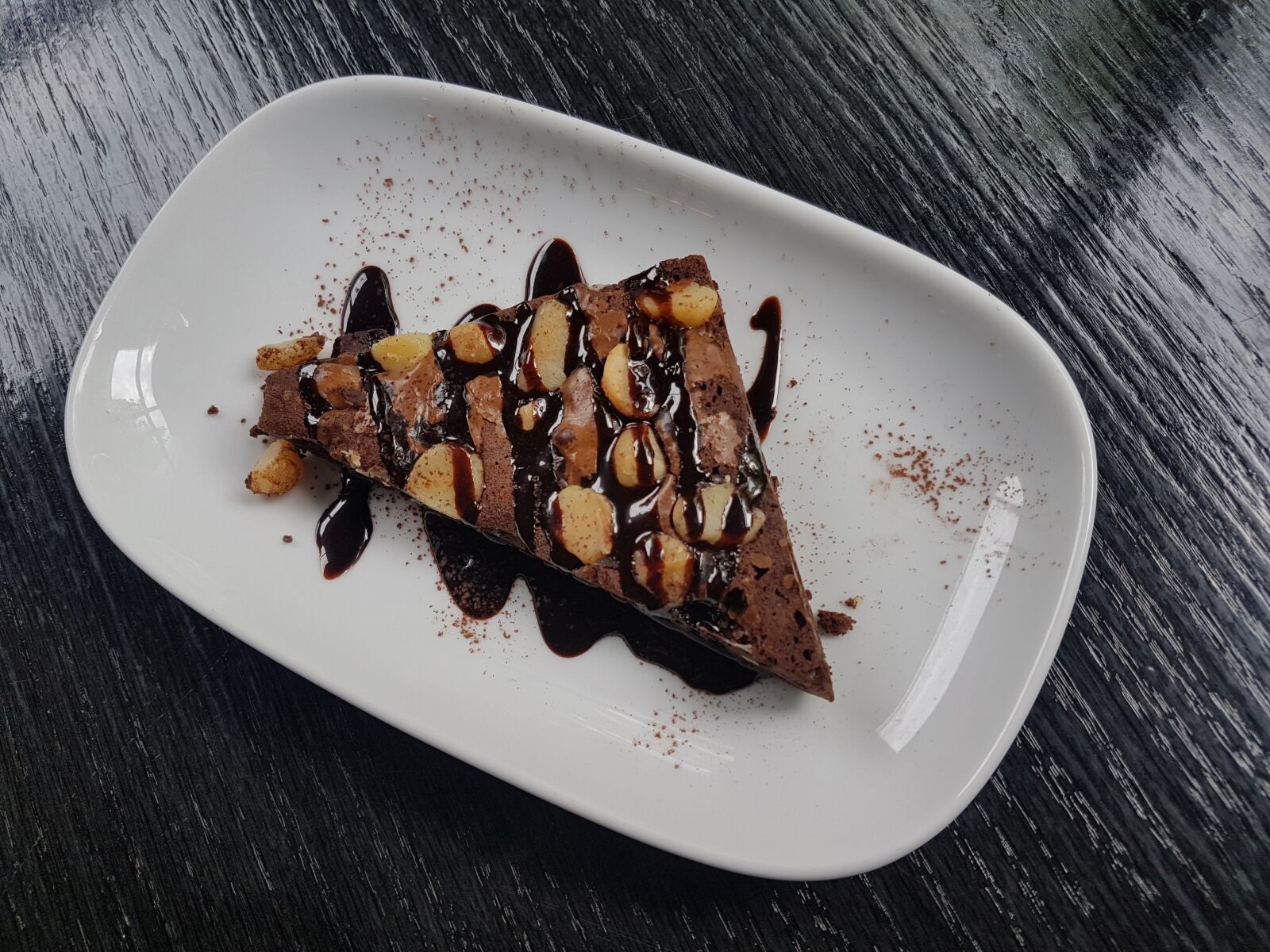 Samsung Galaxy S7 Edge sample photo. Brownies in the store photography