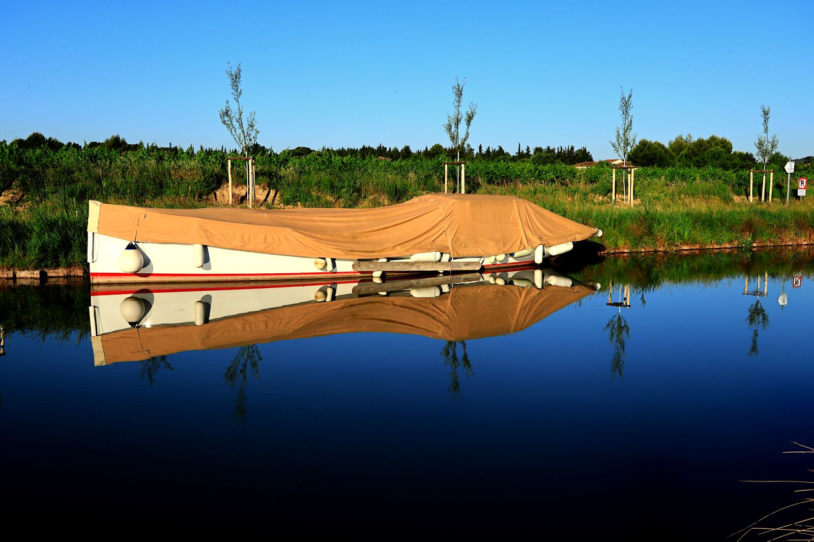 Canon PowerShot G1 X Mark III sample photo. Boat, canal du midi photography