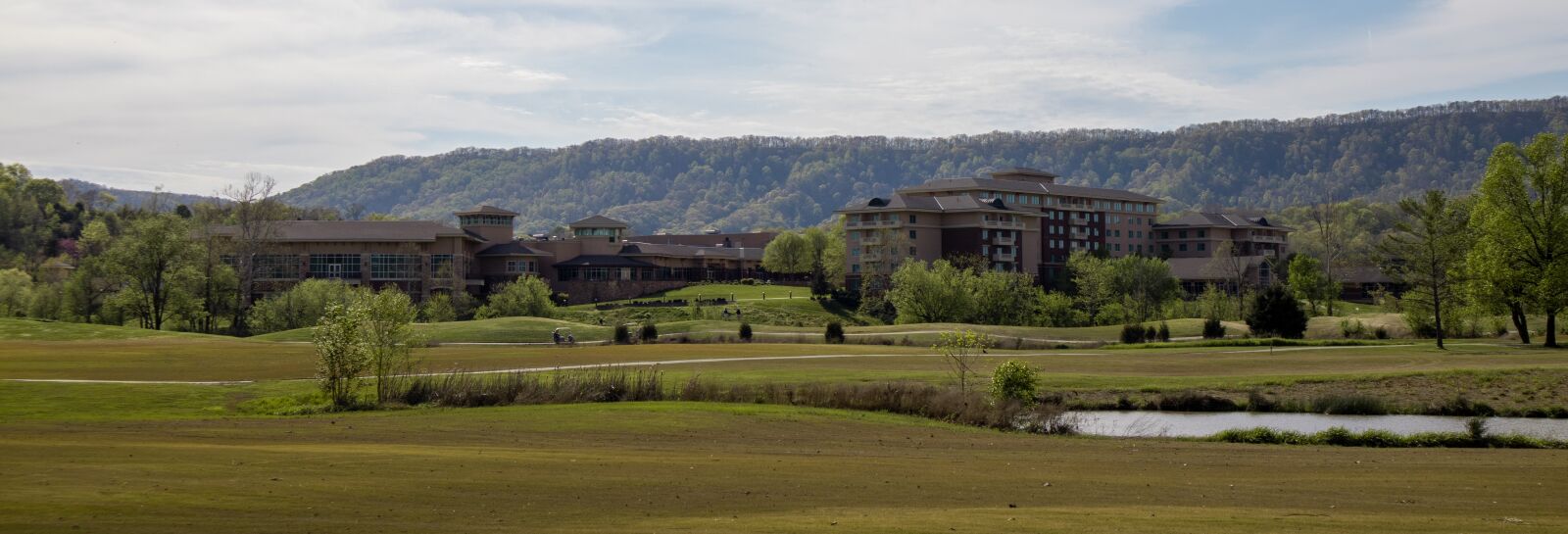 Canon EOS M50 (EOS Kiss M) sample photo. Golf course, resort, golf photography