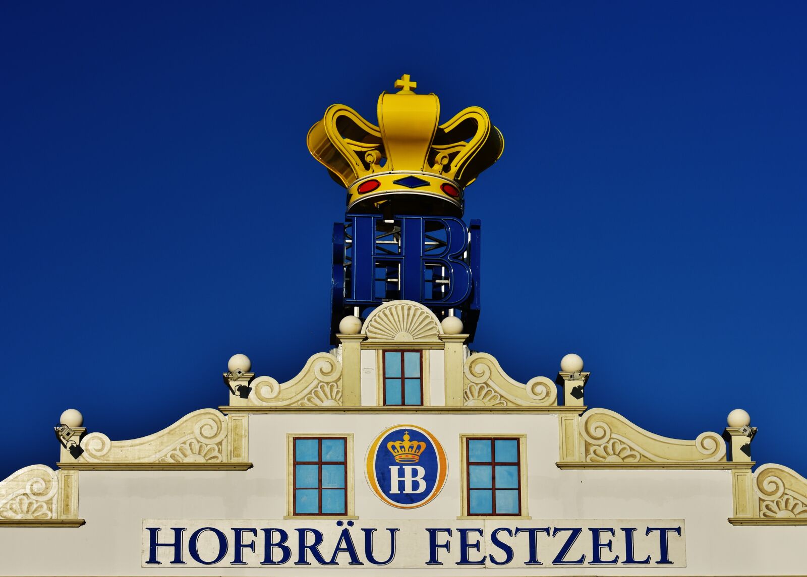 Nikon D7200 sample photo. Hofbr uhaus, marquee, folk photography