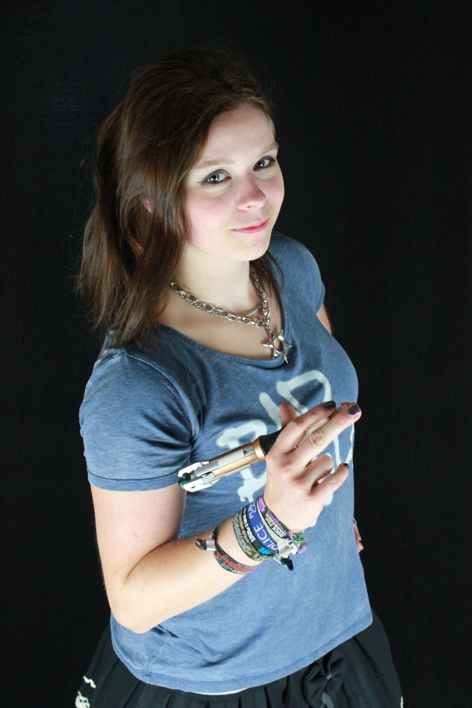 Canon EOS 550D (EOS Rebel T2i / EOS Kiss X4) sample photo. Young woman, face, female photography