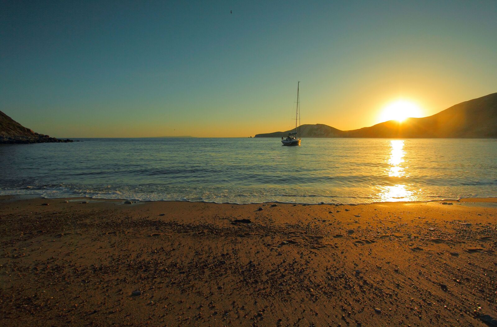 Canon EOS 60D sample photo. Bay, sunset, beach photography