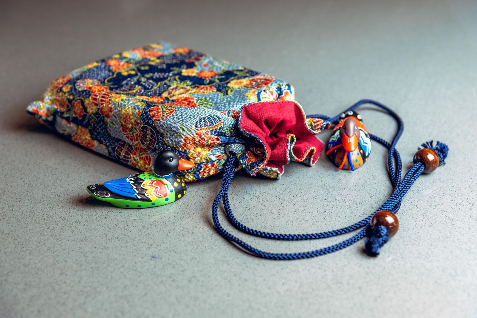 Nikon D750 sample photo. Bag, ducks, colourful photography