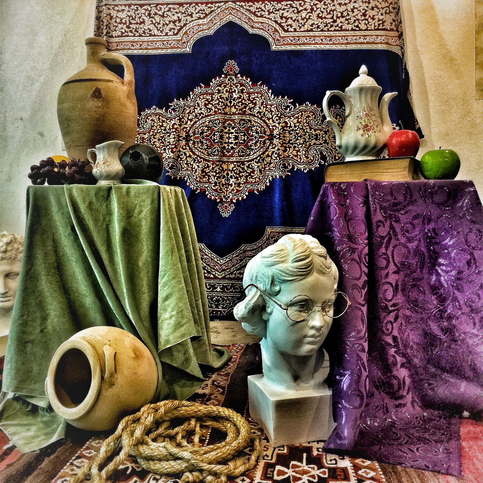 iPhone 6 Plus back camera 4.15mm f/2.2 sample photo. Workshop, art, still life photography