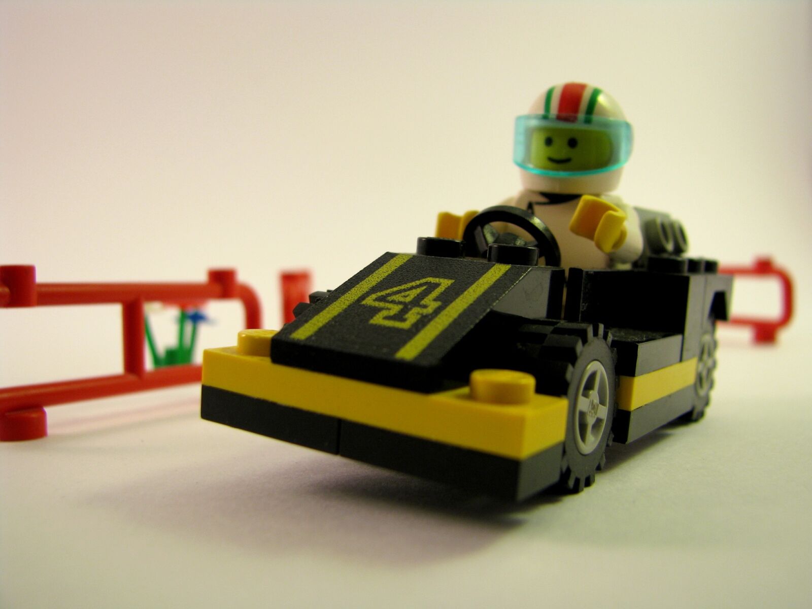 Canon POWERSHOT S5 IS sample photo. Lego, game, competition photography