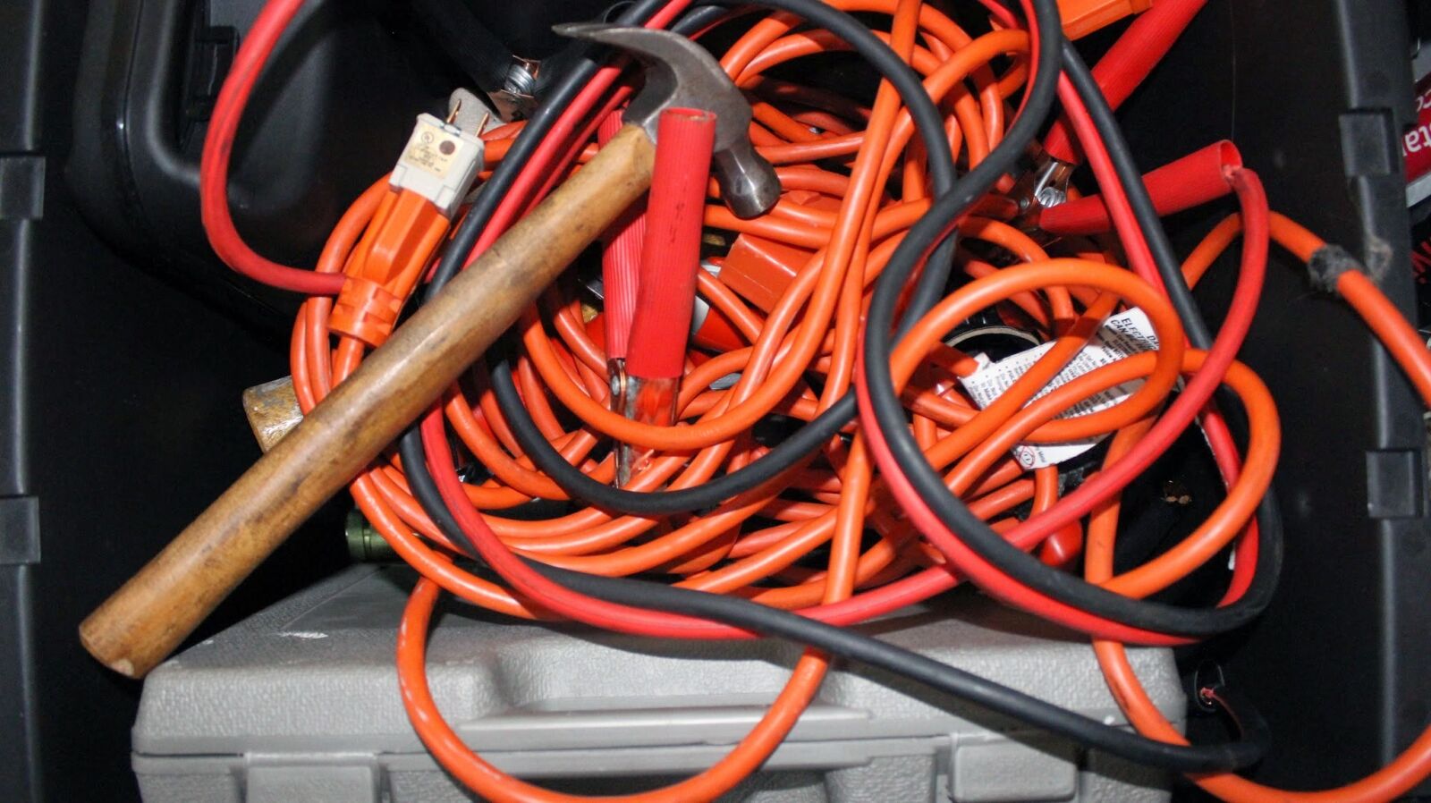 Canon EOS 600D (Rebel EOS T3i / EOS Kiss X5) sample photo. Safety tools, extension cords photography