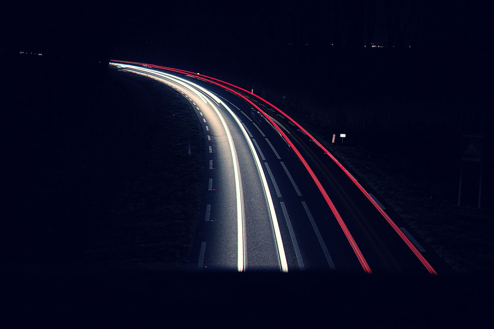 Samsung NX300 sample photo. Long exposure, car, transportation photography