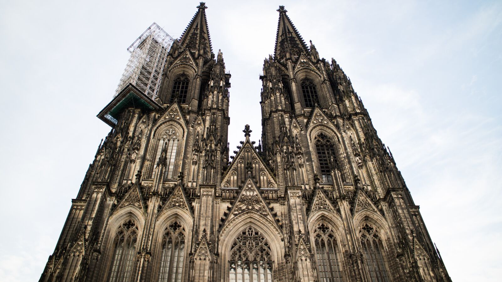 Canon EOS M3 sample photo. Architecture, building, cathedral photography
