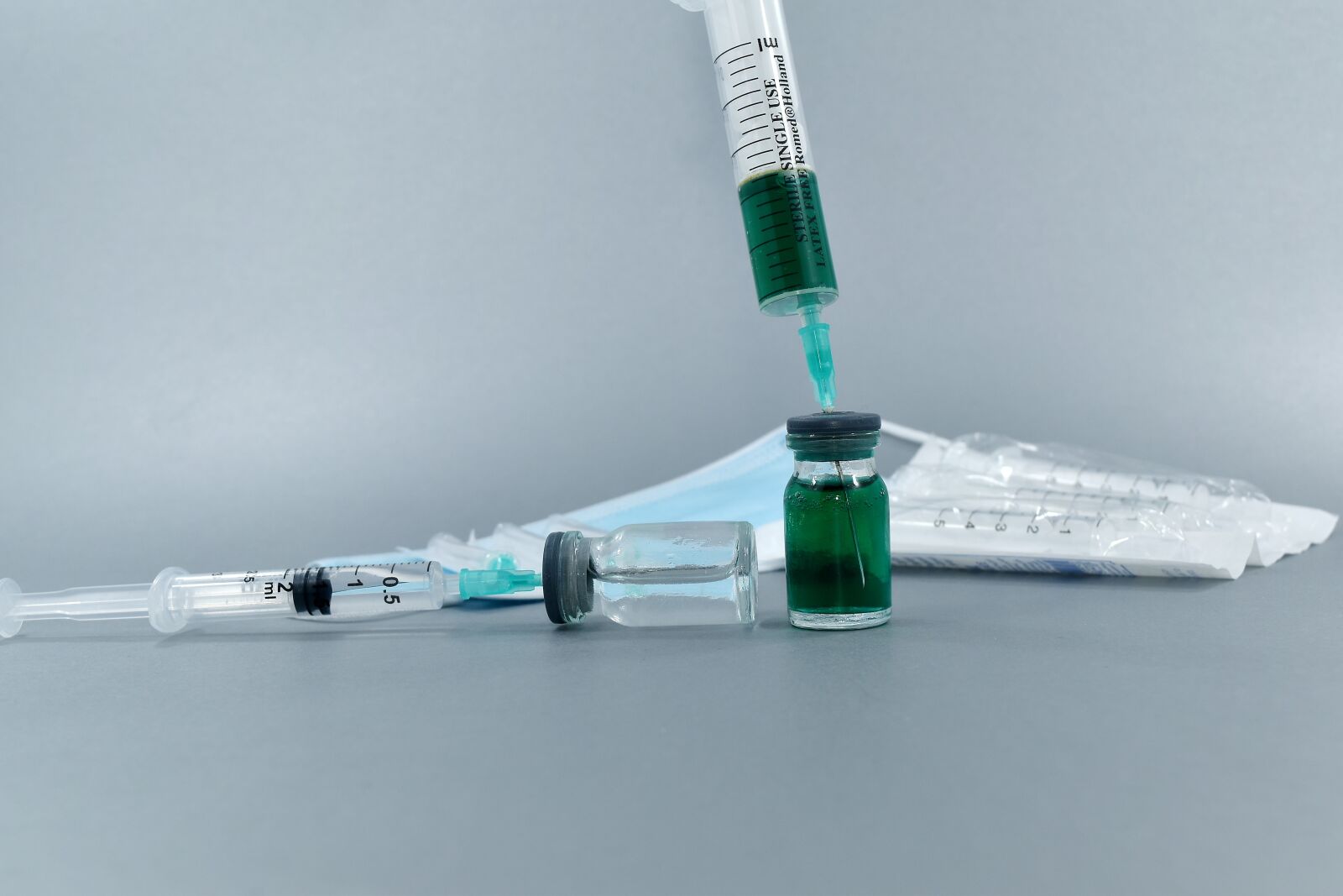 Nikon D5500 sample photo. Coronavirus, covid-19, cure, infectious photography
