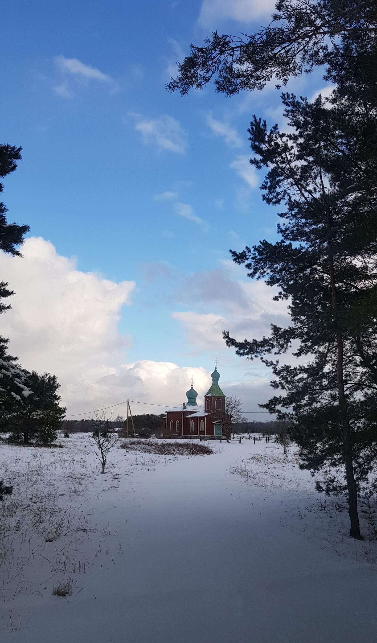 Samsung Galaxy S8 sample photo. Saaremaa, chirch, snow photography