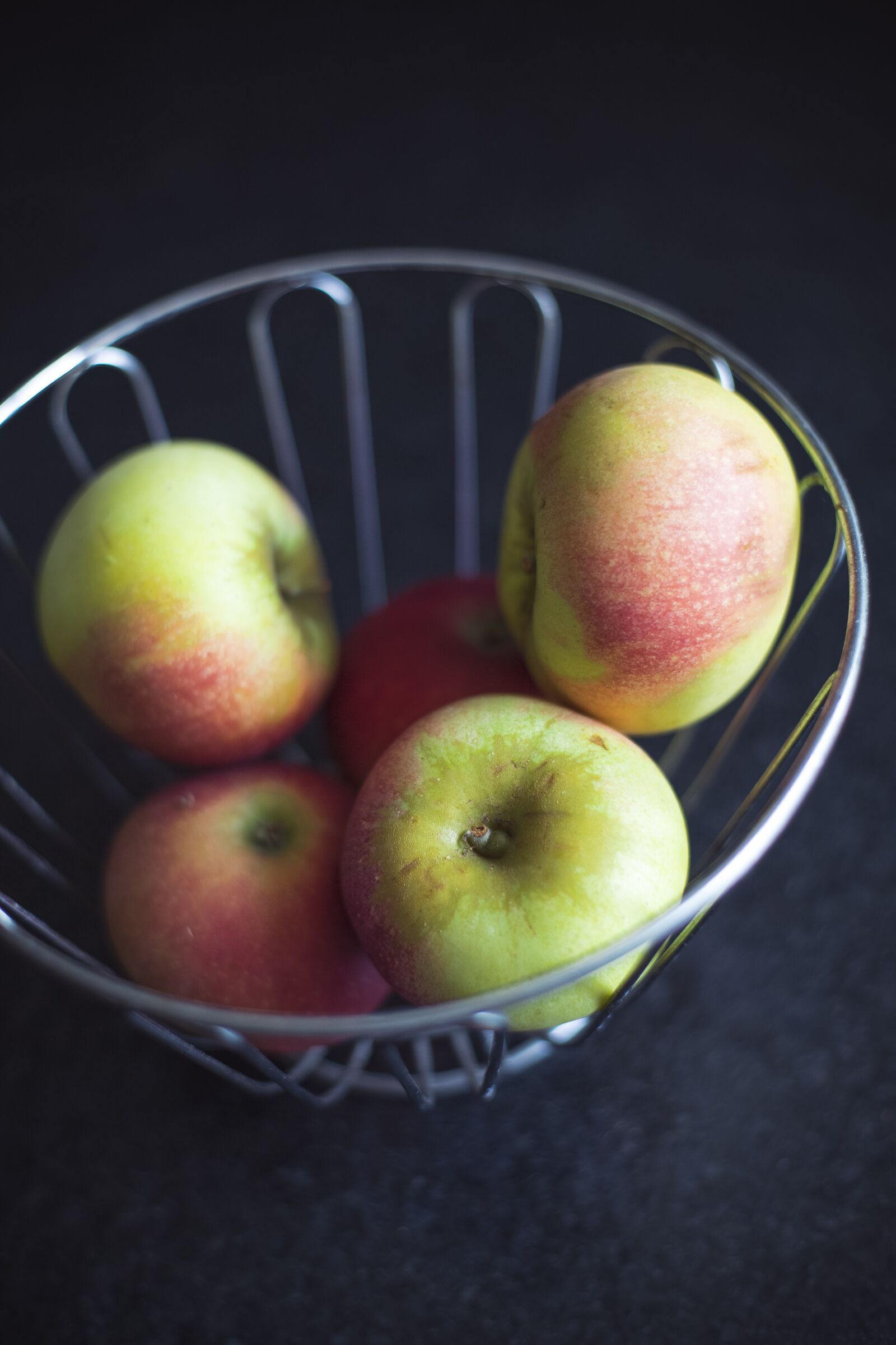 Canon EOS 5D Mark III sample photo. Apple, fresh, bio photography