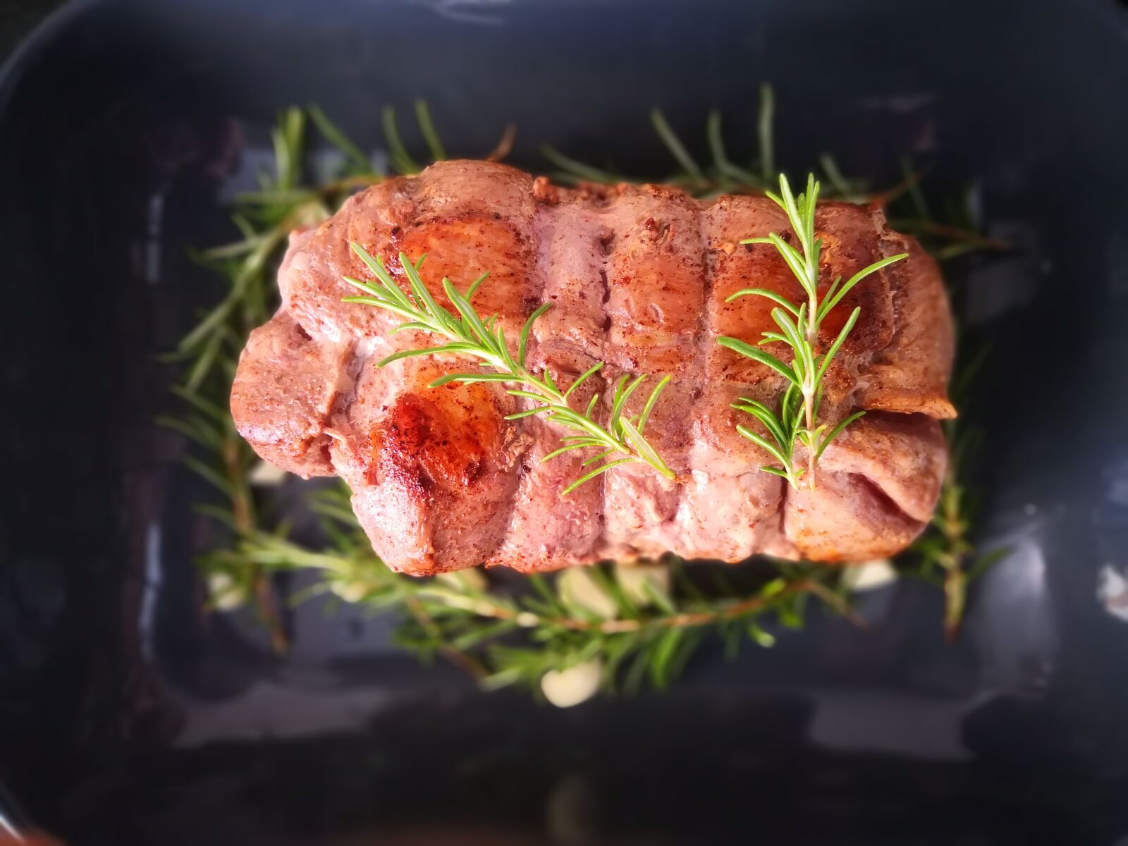 HUAWEI Mate 10 Pro sample photo. Rolls, meat, rosemary photography