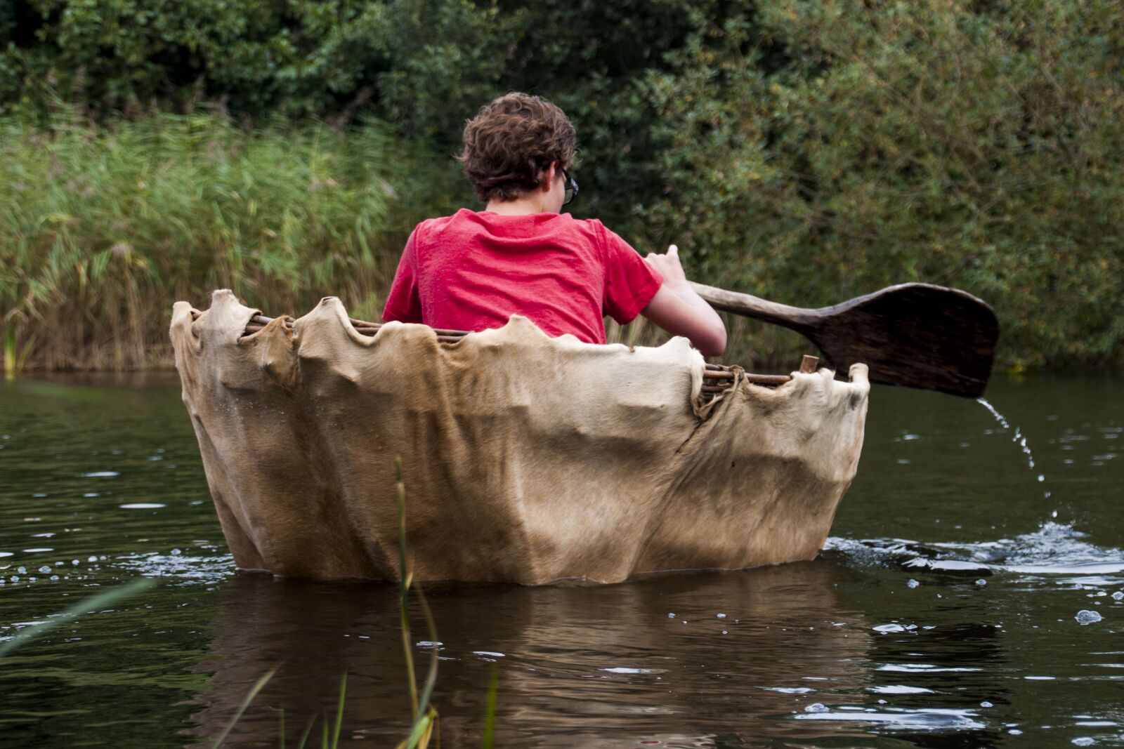 Nikon D5000 sample photo. Water, canoe, coracle photography