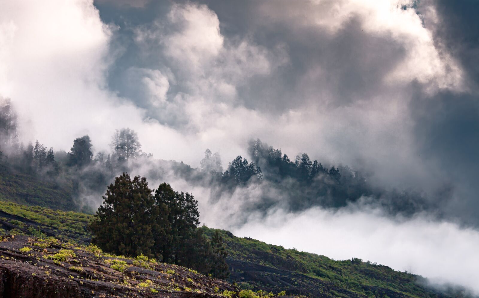 Canon EOS 5D Mark II sample photo. Landscape, natural, mountain photography