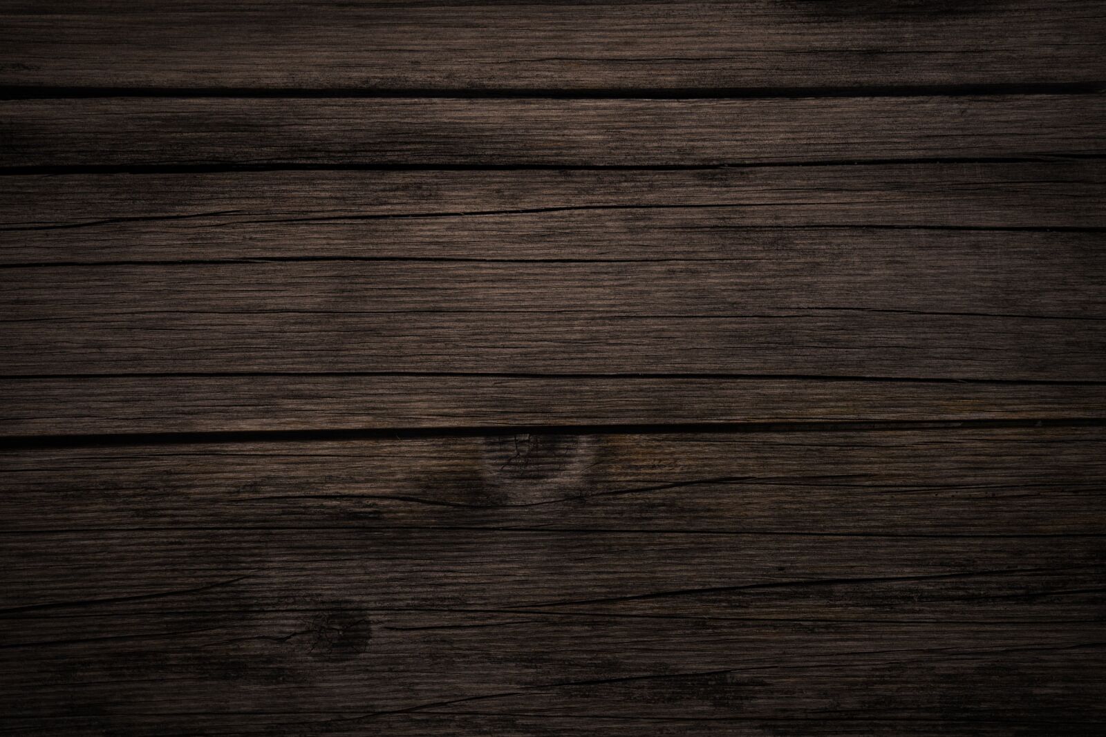 Olympus OM-D E-M1 + Olympus M.Zuiko Digital ED 12-40mm F2.8 Pro sample photo. Wood, texture, dark photography