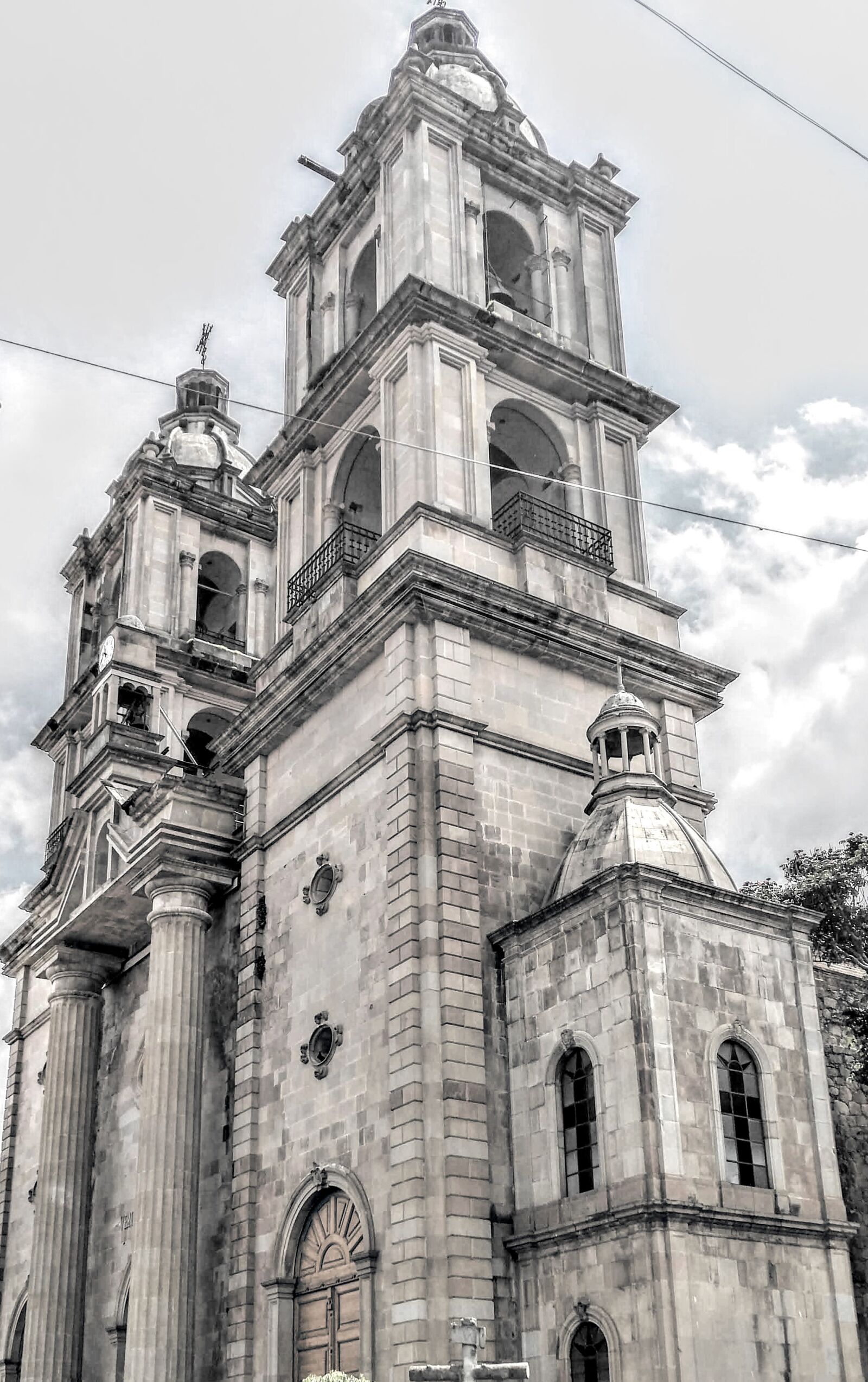 HUAWEI SNE-LX3 sample photo. People, church, landscape photography