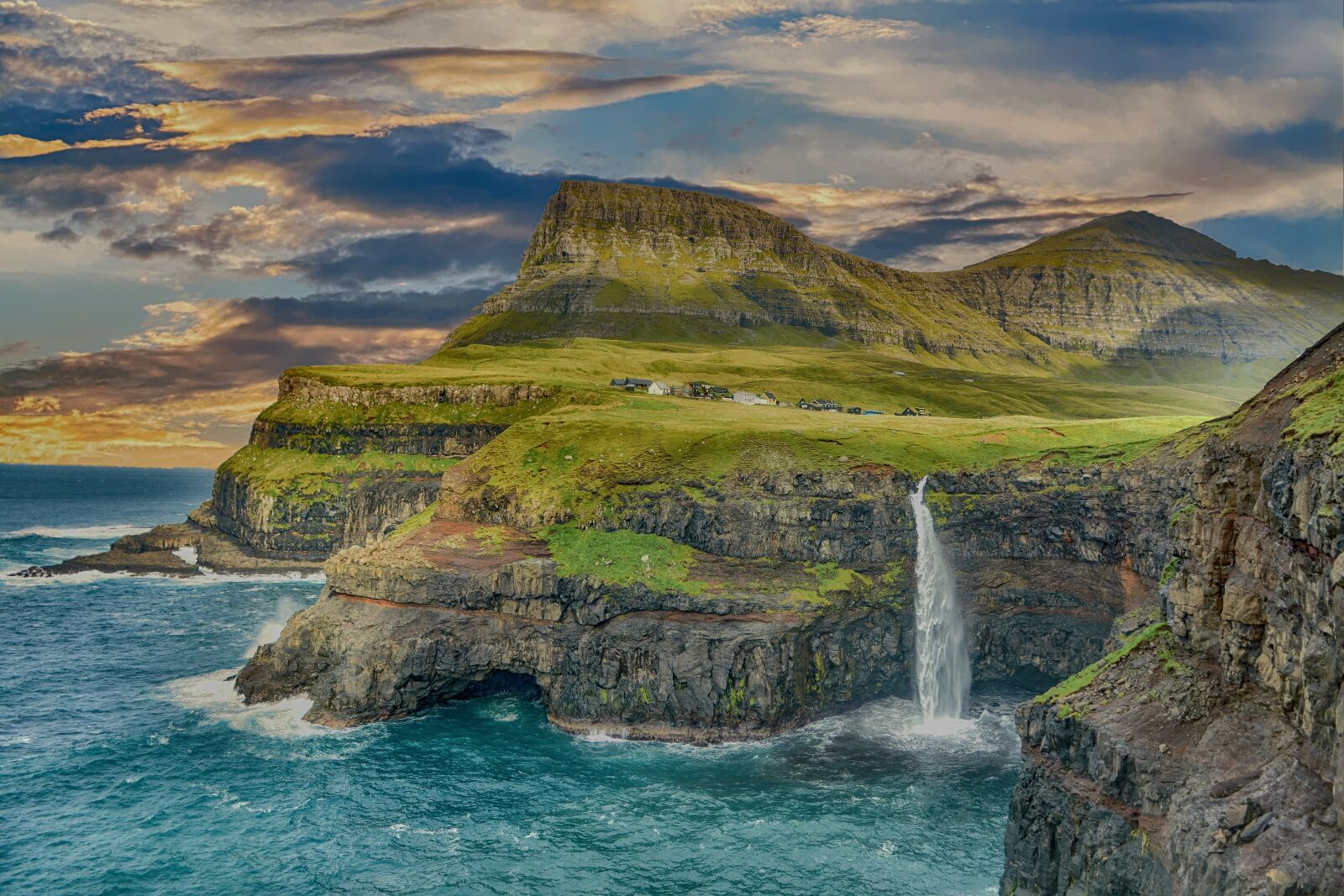 Nikon D7100 sample photo. Coastline, waterfall, landscape photography