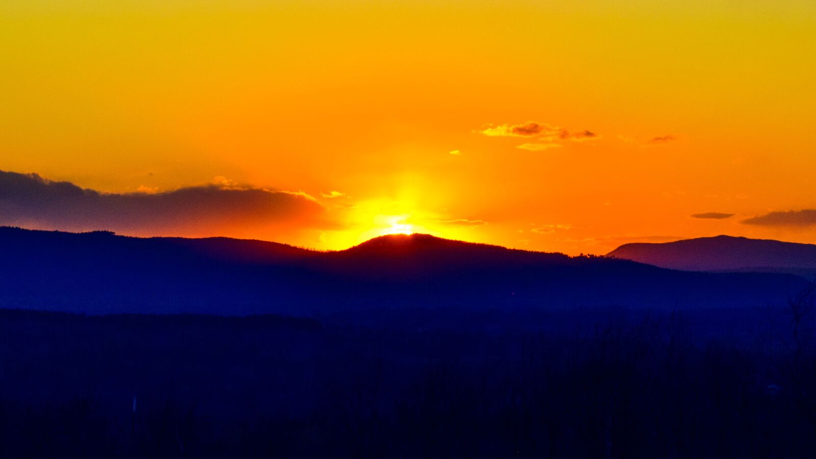 Nikon D3300 sample photo. Sunset, clear, hills photography