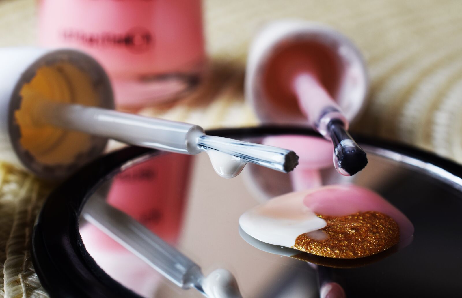 Nikon D5300 sample photo. Lacquer, brush, closeup photography