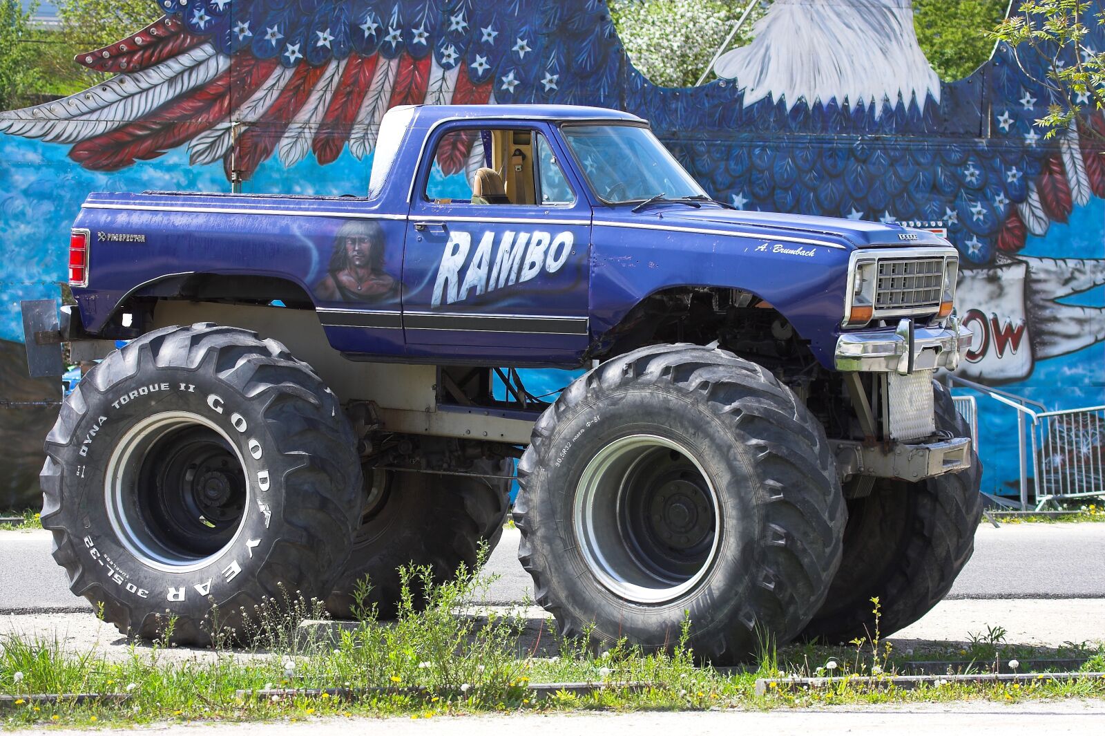 Canon EOS 20D sample photo. Monster truck, truck, mature photography