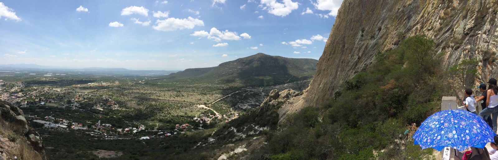iPhone 5s back camera 4.15mm f/2.2 sample photo. Peña, bernal, queretaro photography
