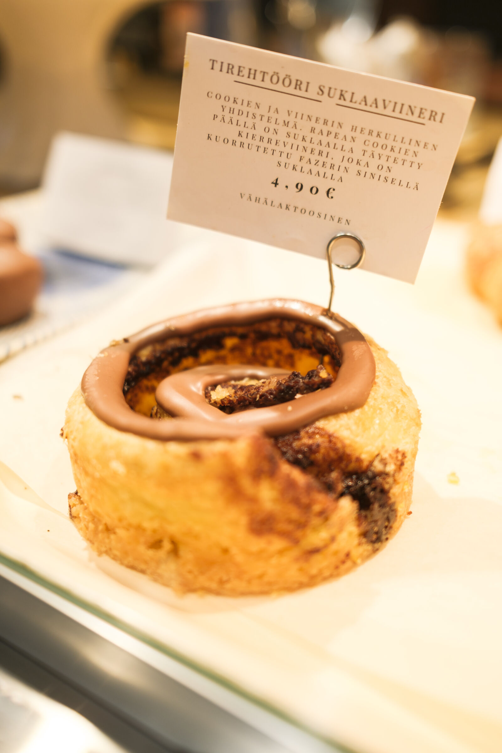 Fujifilm X100VI sample photo. Headmaster chocolate vinaigrette photography