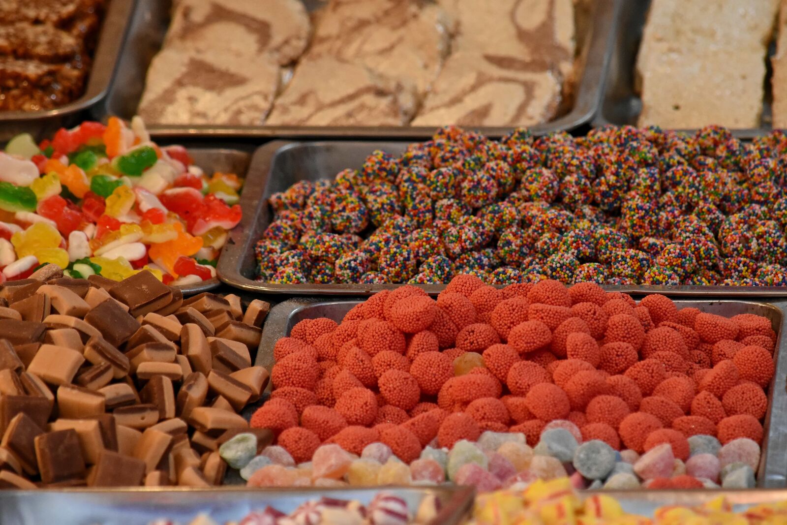 Nikon D5500 sample photo. Bazaar, candy, food, fruit photography