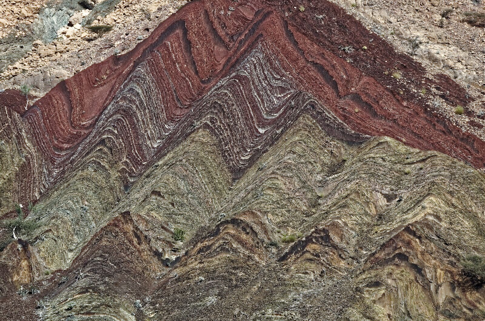 Nikon D7000 sample photo. Oman, az-zahira, cliff photography