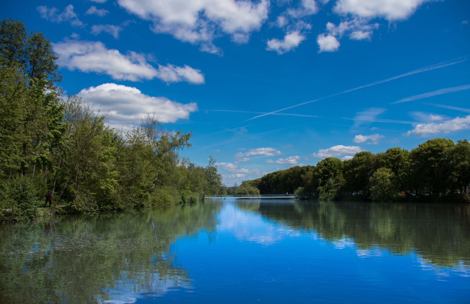 Canon EOS 750D (EOS Rebel T6i / EOS Kiss X8i) sample photo. Sky, lake, bridge photography