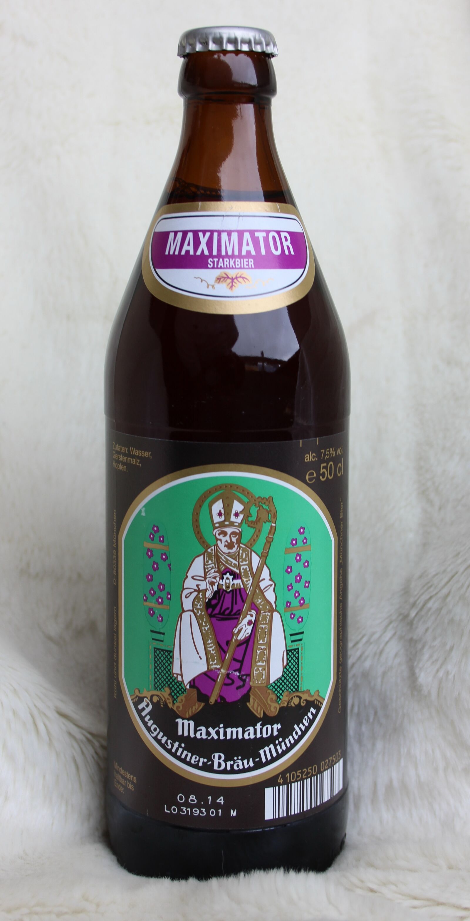 Canon EF-S 18-55mm F3.5-5.6 II sample photo. Augustiner, maximator, beer photography