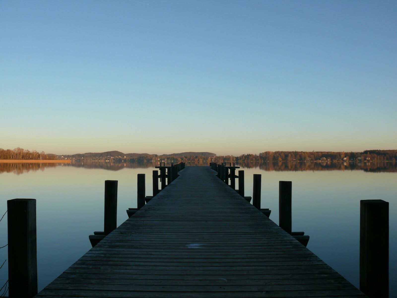 Panasonic DMC-FZ50 sample photo. Web, lake, woerthsee photography
