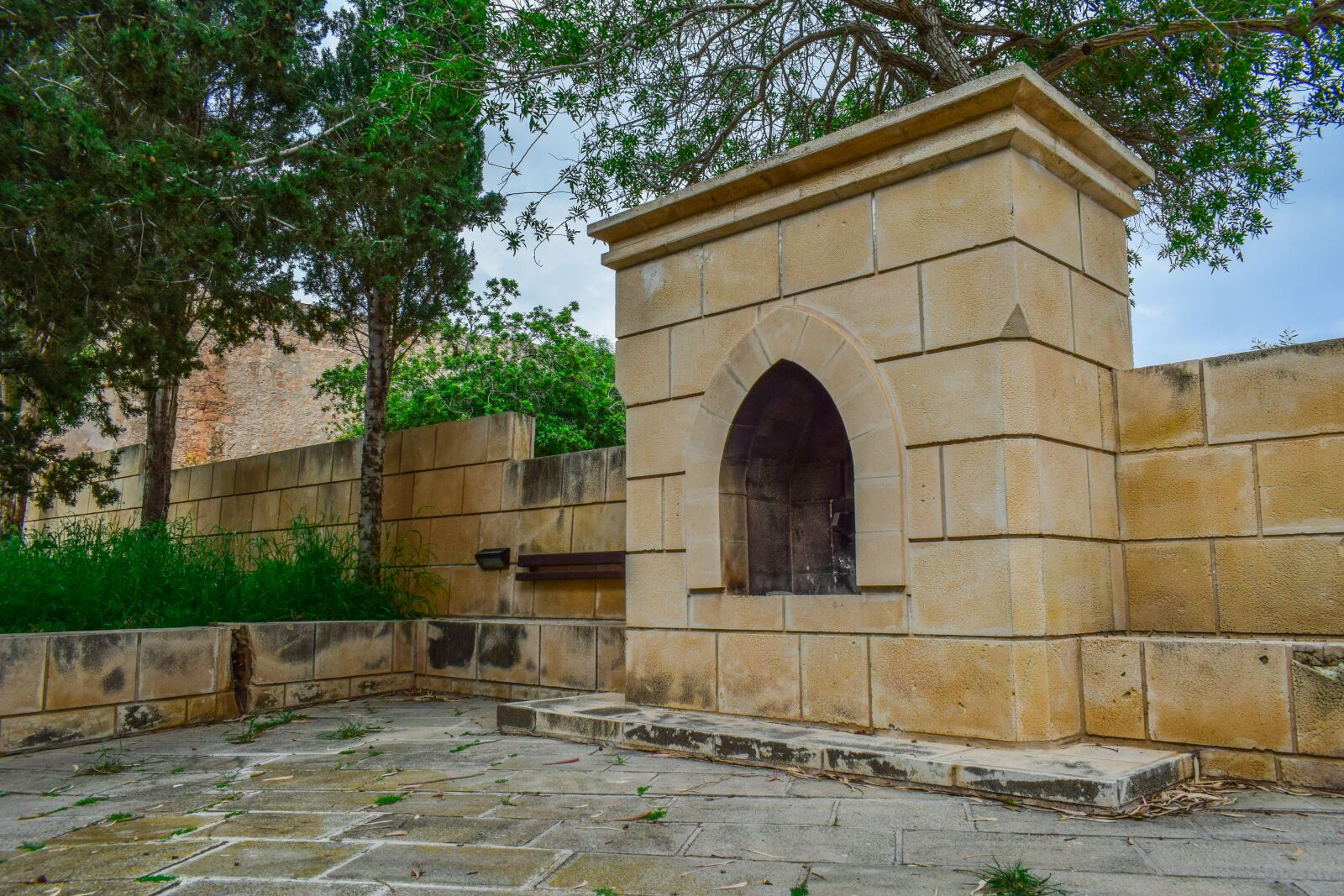 Nikon D3300 sample photo. Fountain, aqueduct, architecture photography