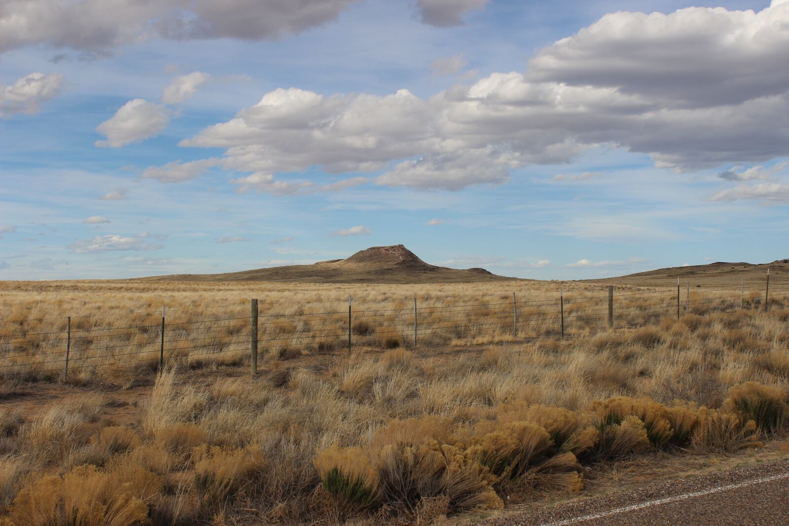 Canon EOS 600D (Rebel EOS T3i / EOS Kiss X5) sample photo. Volcano, desert, volcano in photography