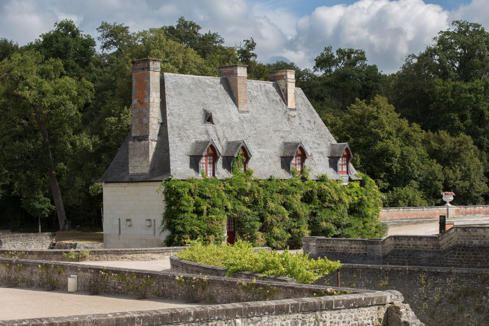 Canon EOS 6D sample photo. Castle, loire valley, ch photography