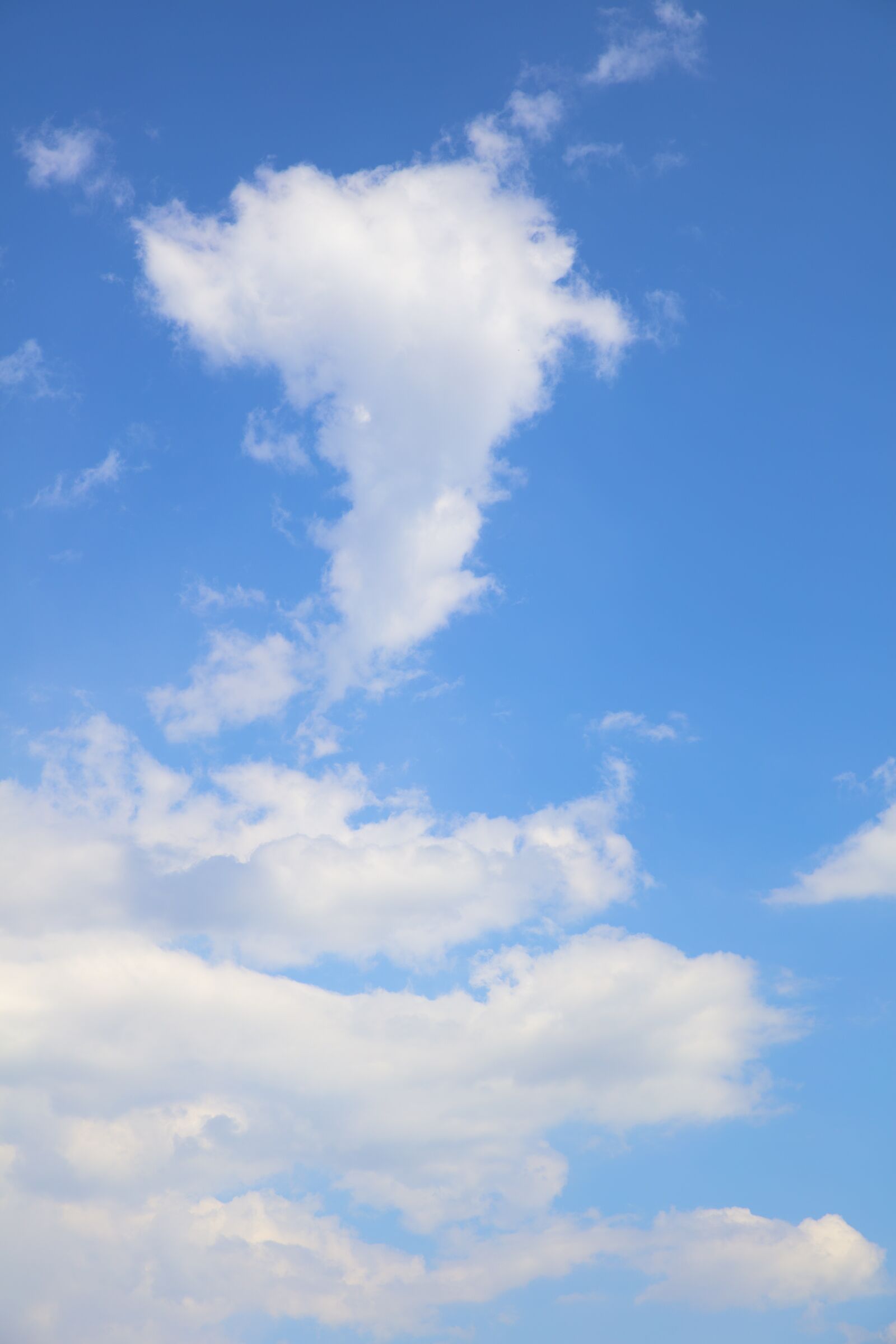 Canon EOS 5DS R + Canon EF 24-70mm F2.8L II USM sample photo. Sky, cloud, blue photography