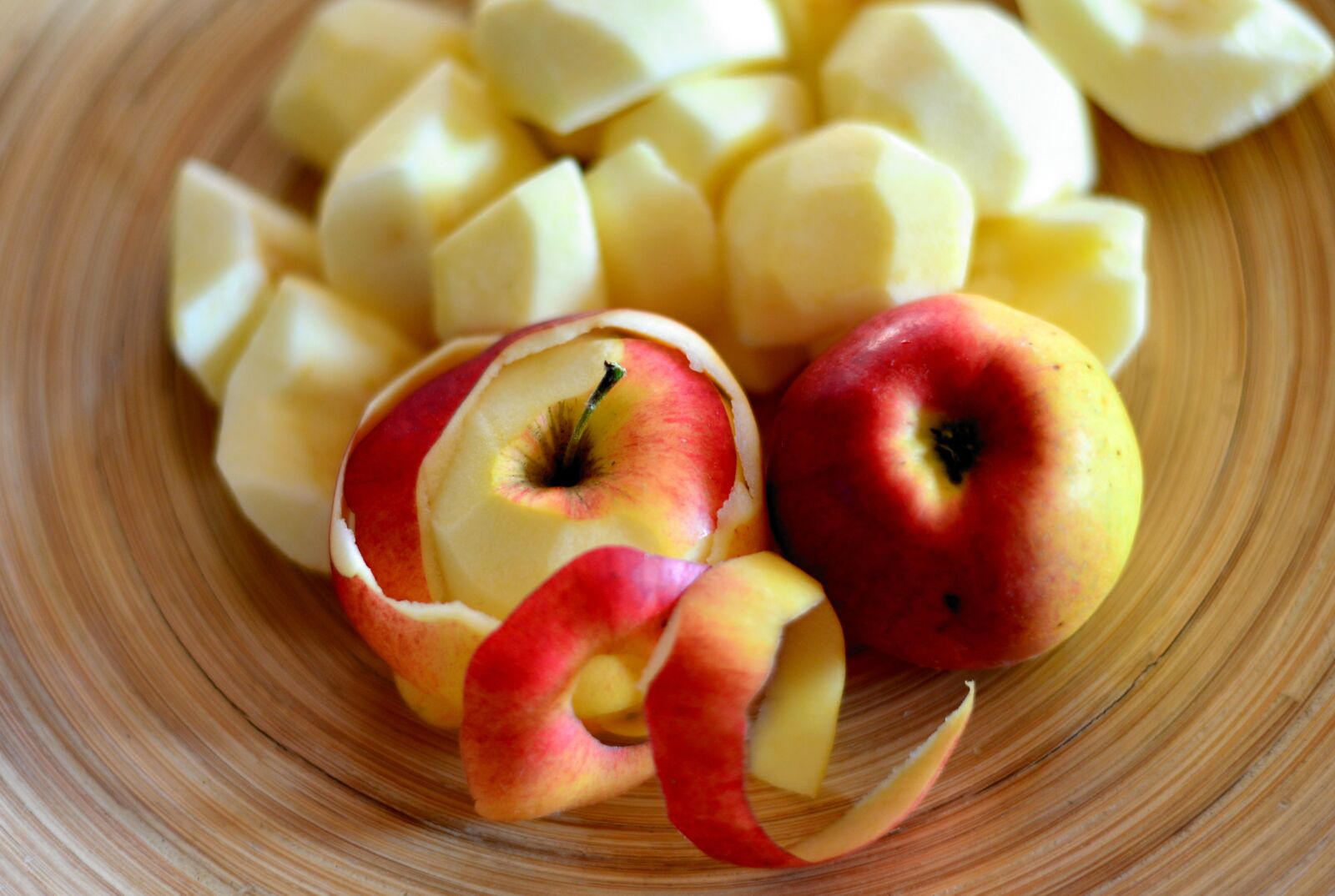 Nikon D610 sample photo. Apple, fruit, vitamins photography
