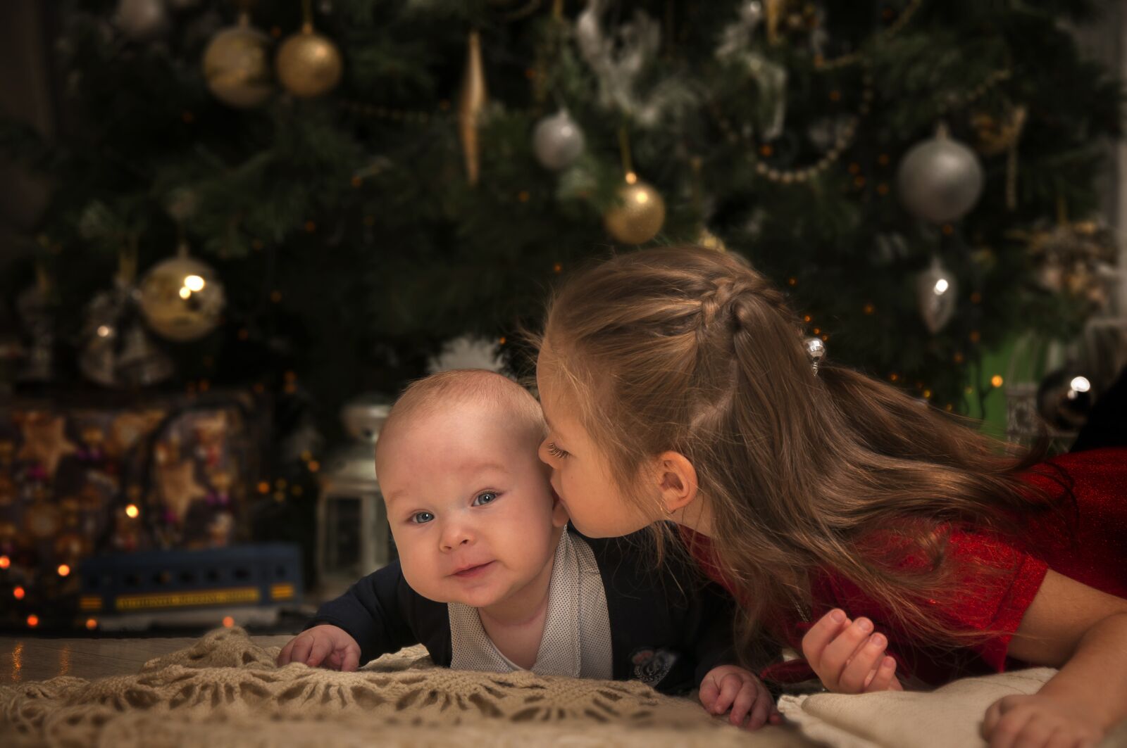 Nikon D90 sample photo. New year's eve, christmas photography